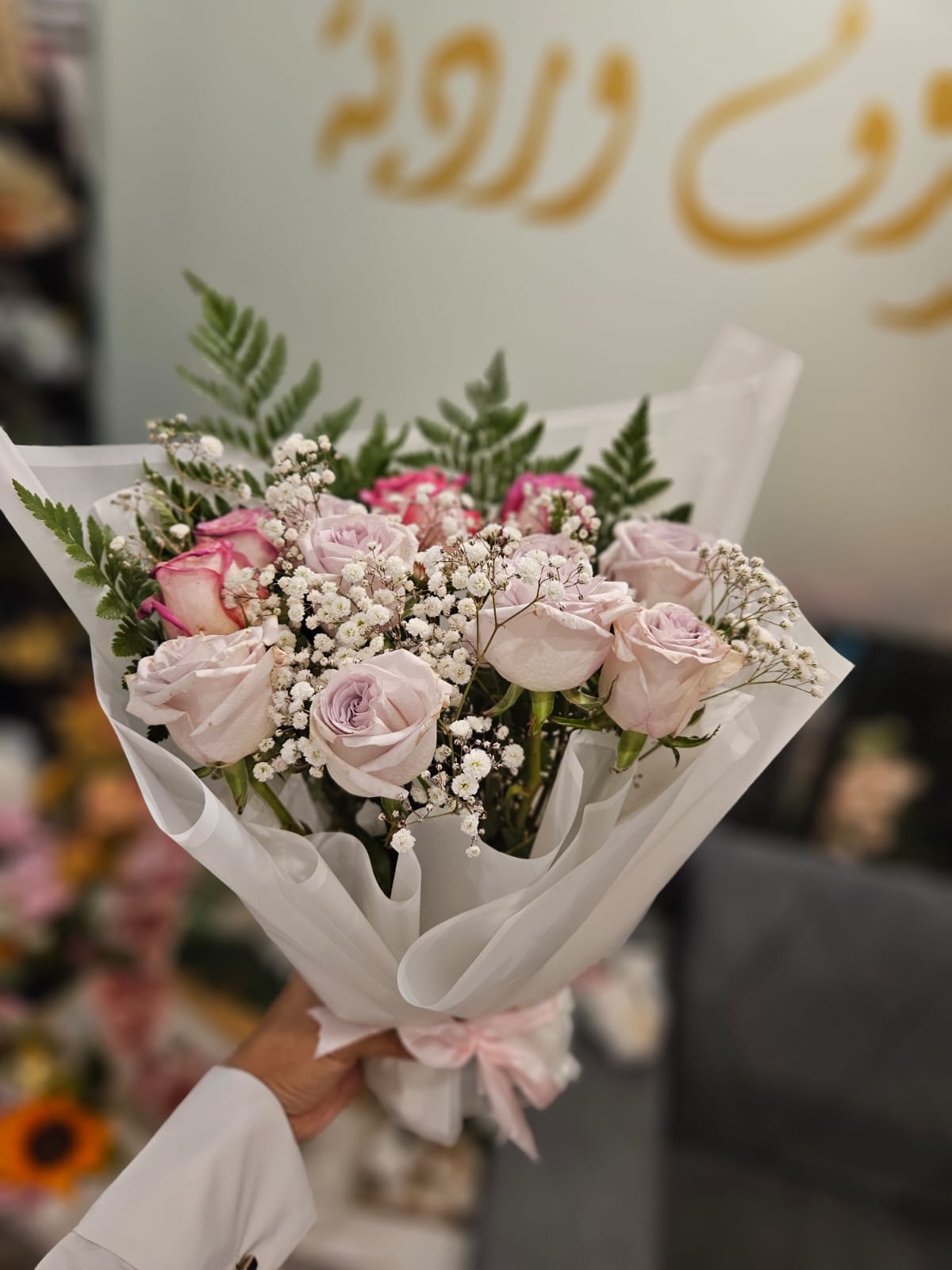 fe0f07b1-3a56-43a1-9138-d15fe60f372d باقة مكس وردي