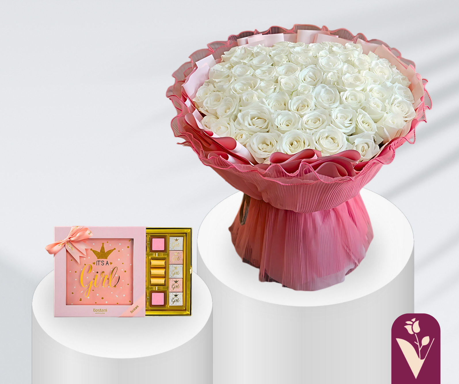 ورد مولوده ابيض مع شوكولاتة